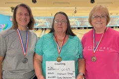 BowlingWomen6569-Stephanie_Staggs-Terry_Stockmann-Nancy_Aubuchon