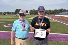 Field_LJump_M_80-Larry_King-Bob_Bader